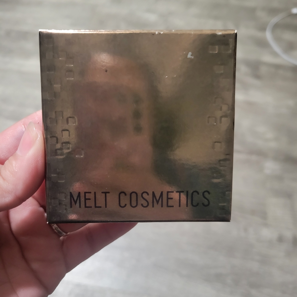 Melt Cosmetics Bronze Compact